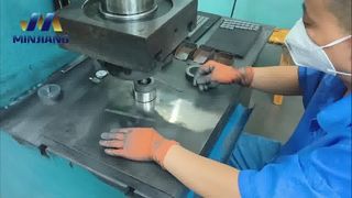 تدفق عملية أدوات قطع الكربيد الأسمنتي｜الحلقة 5 · الضغط بالضغط الكهربائي